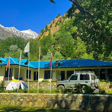 Chitral Inn Resort Exterior photo