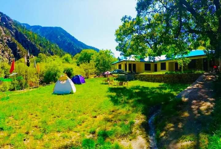 Chitral Inn Resort Exterior photo