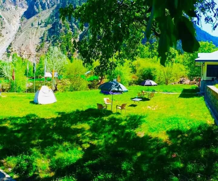 Chitral Inn Resort Exterior photo